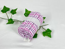 Charger l'image dans la galerie, Rolled bah with small leaves pattern