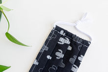 Charger l'image dans la galerie, Closeup of 1 Face Mask White Cactus pattern on Black Ground