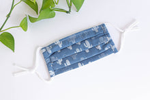 Charger l'image dans la galerie, Cotton cloth face mask, Cactus pattern, White Cactus on Blue ground