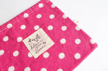 Charger l'image dans la galerie, Sac étanche pour maillot de bain - Rose et Pois Blancs