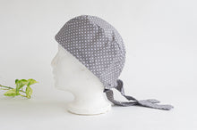 Charger l'image dans la galerie, Left Side view of Scrub hat White Polka Dots on Grey