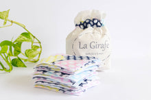 Charger l'image dans la galerie, Set of 10 cloth makeup remover with dots pattern with an Ivory cotton pouch