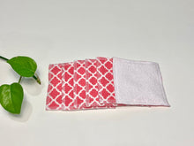 Charger l'image dans la galerie, A stack of Salmon patterned makeup remover pads with one side in White Polar fleece