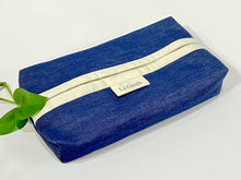 Charger l'image dans la galerie, Blue Denim box dispenser for handkerchiefs