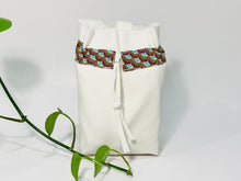 Load image into Gallery viewer, One small bag in off-white cotton canvas with a Peacock trim