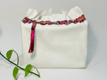 Load image into Gallery viewer, One big bag in off-white cotton canvas with a Red Paisley trim
