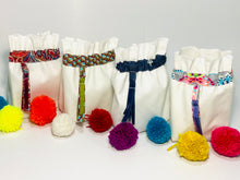 Load image into Gallery viewer, Four bags in off-white cotton canvas with four different trims