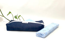 Charger l'image dans la galerie, Blue Denim Cotton Dispenser box with Blue Bamboo Handkerchief