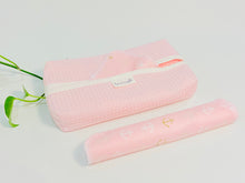 Charger l'image dans la galerie, Pink Cotton Waffle Dispenser box with Pink Bamboo Handkerchiefs with Anchor pattern