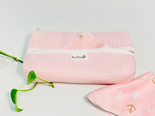 Charger l'image dans la galerie, Pink Cotton Waffle Dispenser box with Pink Bamboo Handkerchiefs with Anchor pattern