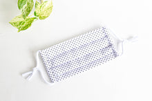 Charger l&#39;image dans la galerie, Face mask with White ground and Black Small Dots pattern
