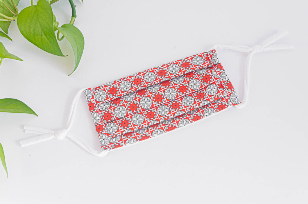 Cotton cloth Pleated face mask with printed Red Stars pattern