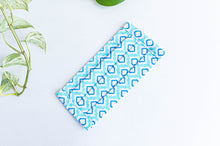 Load image into Gallery viewer, Pleated face mask in Aqua printed pattern
