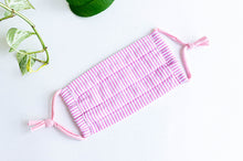 Charger l&#39;image dans la galerie, Face mask Pink &amp; White Stripes

